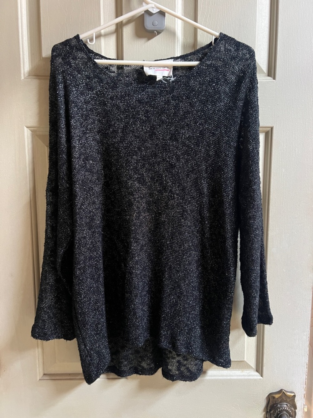 Vince Camuto Black Metallic Thread Knit Long Sleeve Top